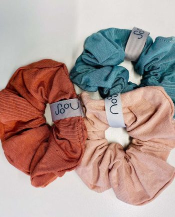 Σετ 3 Scrunchies μαλλιών. Scrunchies NOOS Pilates Wear